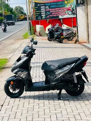 Yamaha Ray ZR 2018