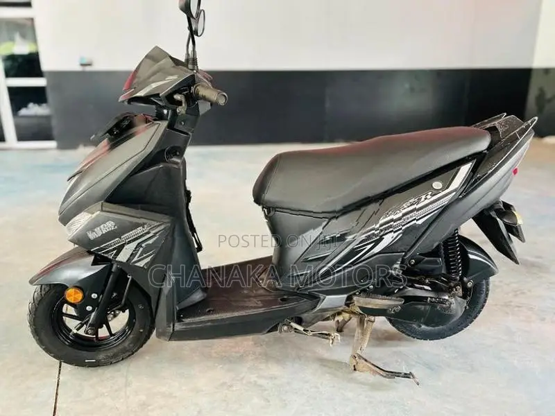 Yamaha Ray ZR 2018
