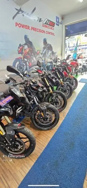 Bajaj Pulsar N160 Premium 2026