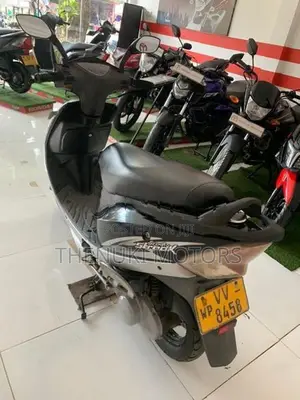 TVS Streak 2010