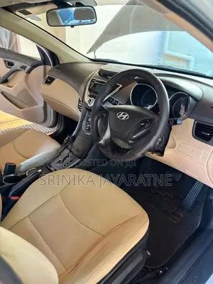 Hyundai Elantra GLS 2012