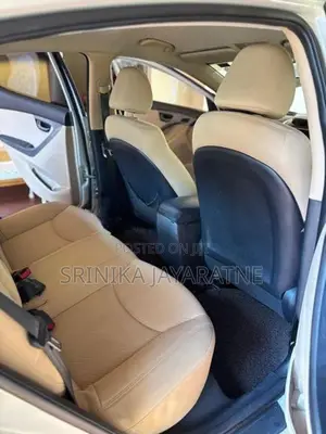 Hyundai Elantra GLS 2012