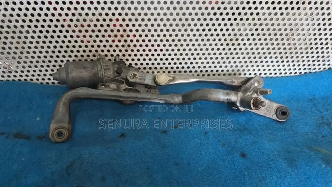 Toypta Vitz KSP130 Inner Arm with Motor