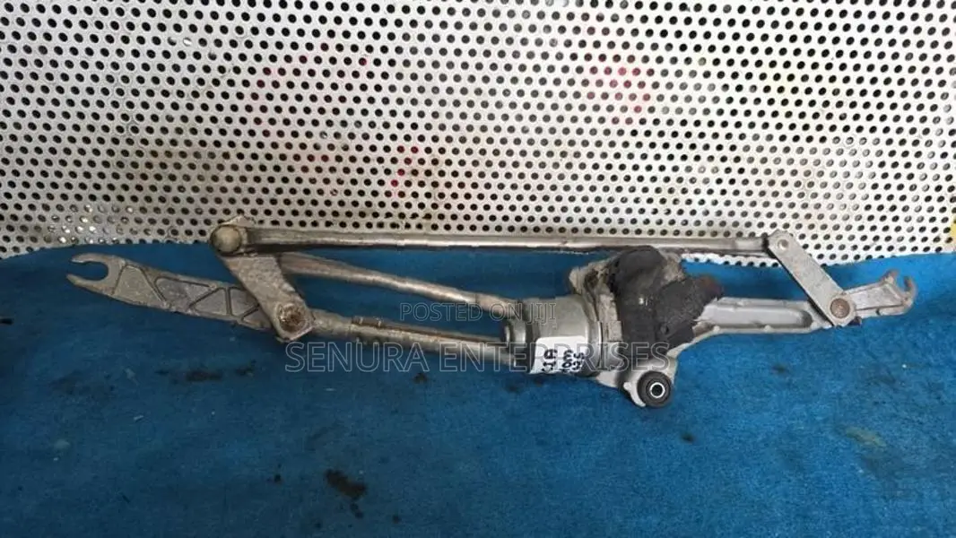Suzuki Spacia Custom MK42S Inner Arm with Motor