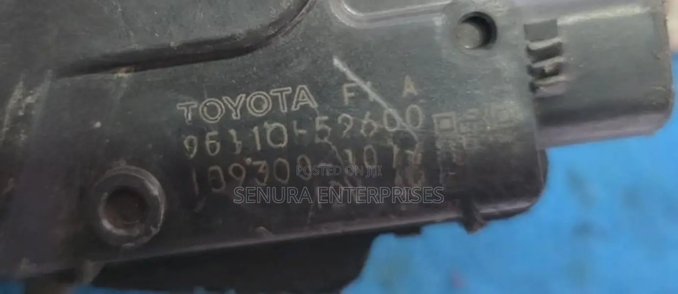 Toypta Vitz KSP130 Inner Arm with Motor