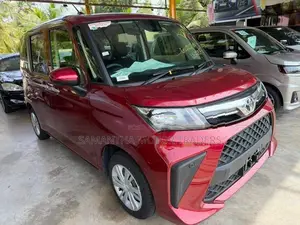 Toyota Roomy X Grade 2025