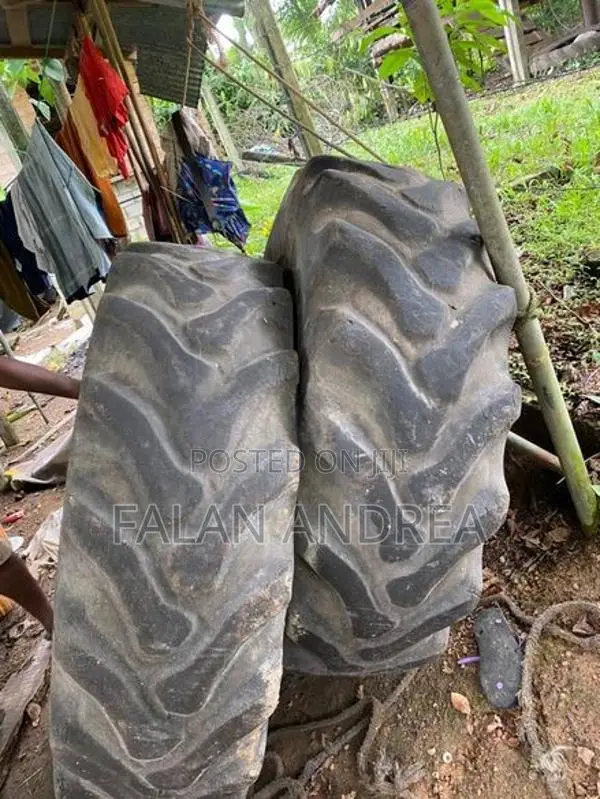 ට්‍රැක්ටර් ටයර් 14-9-28