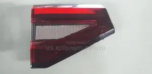 Toyota Raize Dicky Garnish Light LR