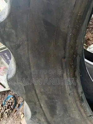 ට්‍රැක්ටර් ටයර් 14-9-28