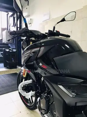 Bajaj Pulsar N160 Premium 2026