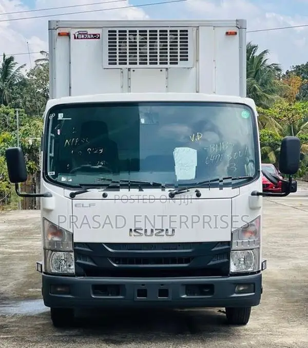 Isuzu Elf 14.5 2017