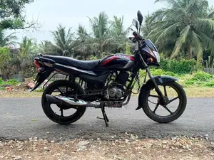 Bajaj Platina 100 2016