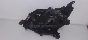Toyota Roomy M900 Head Light Rh