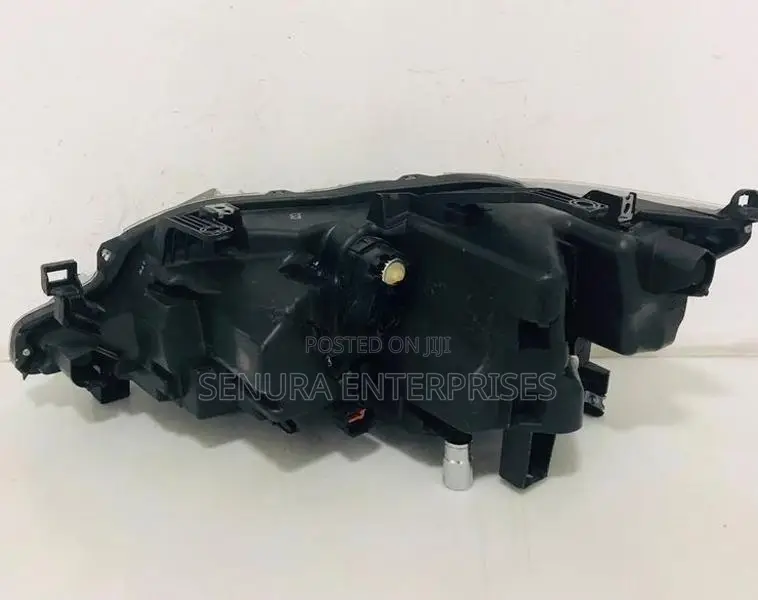 Nissan Serena C27 Head Light Rh