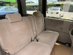 Daihatsu Attrai 2015