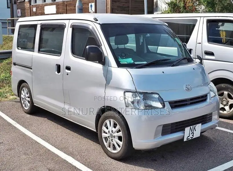 Toyota Townace S40 Head Light Rh