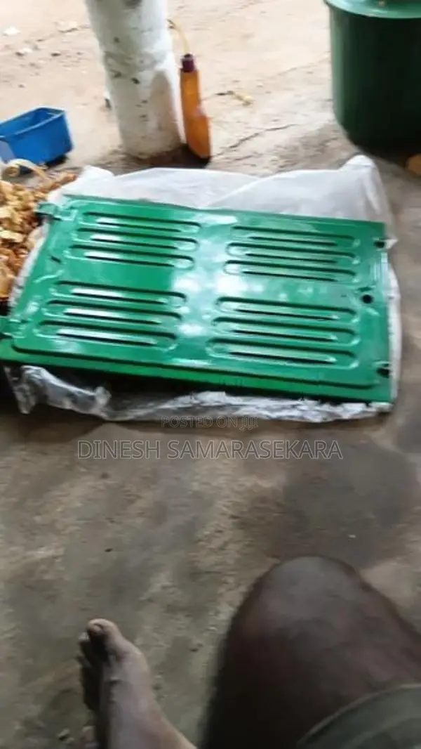175 cc engine door