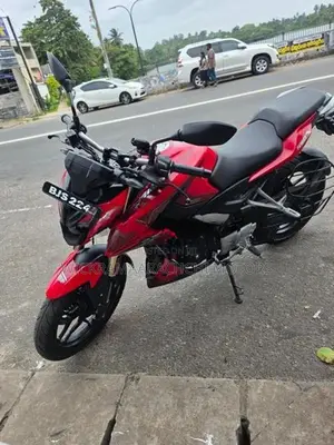 Bajaj Pulsar N160 Premium 2025