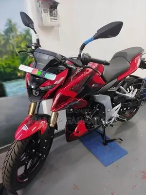 Bajaj Pulsar N160 Premium 2026