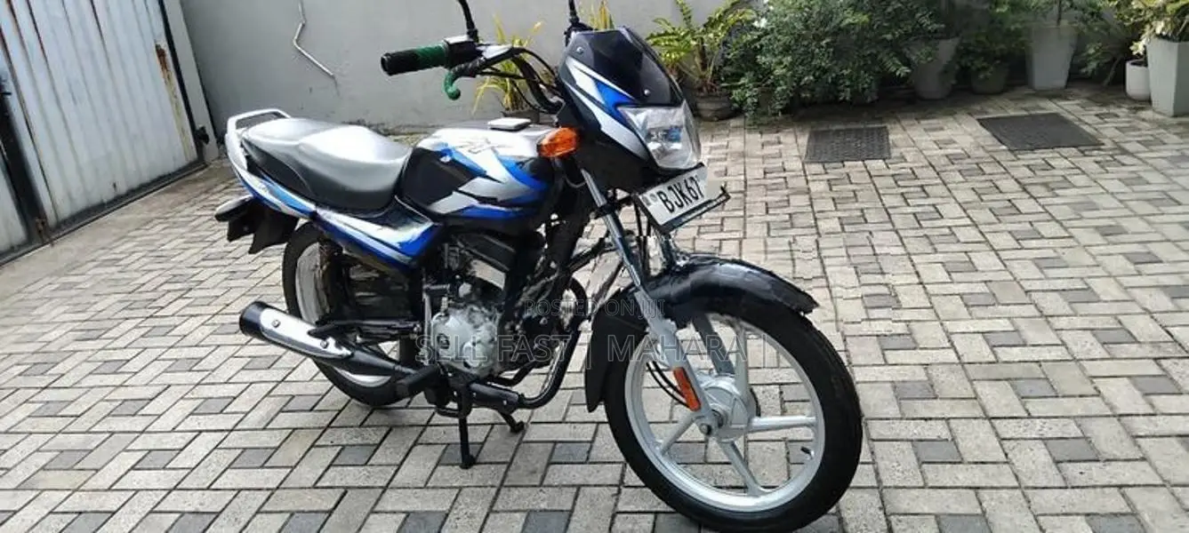Bajaj CT100 2024