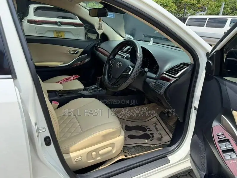 Toyota Premio G Superior 2018