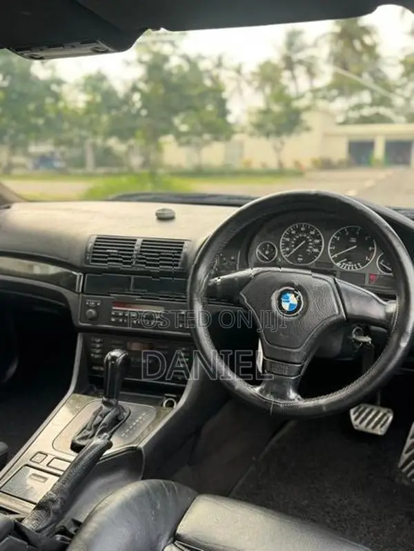 BMW 523i E39 1996