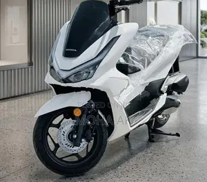 Honda PCX160 2025