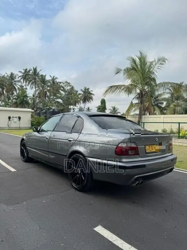 BMW 523i E39 1996