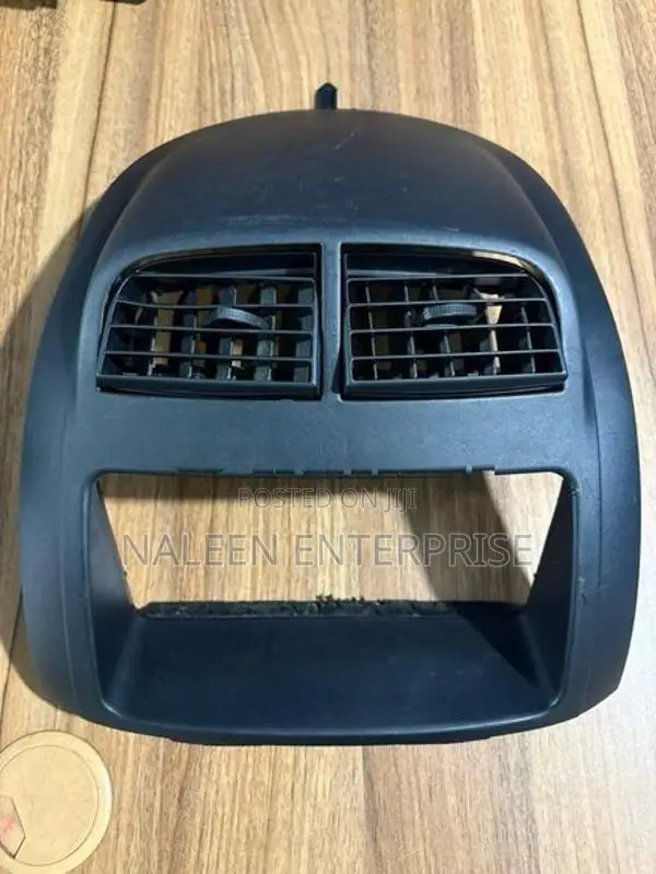 Toyota Passo KGC10 Player Panel