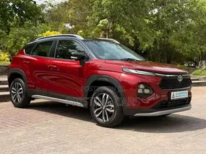 Toyota Urban Cruiser Taisor V Dual Tone 2026