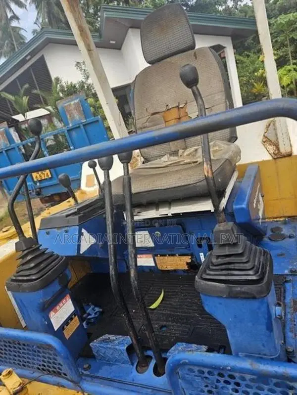 Komatsu PC20-6 Excavator – 2017