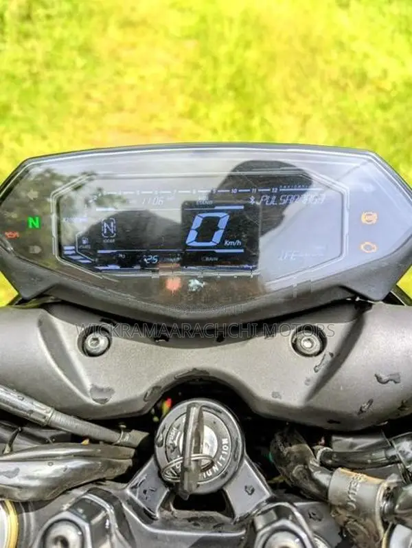Bajaj Pulsar N160 2025