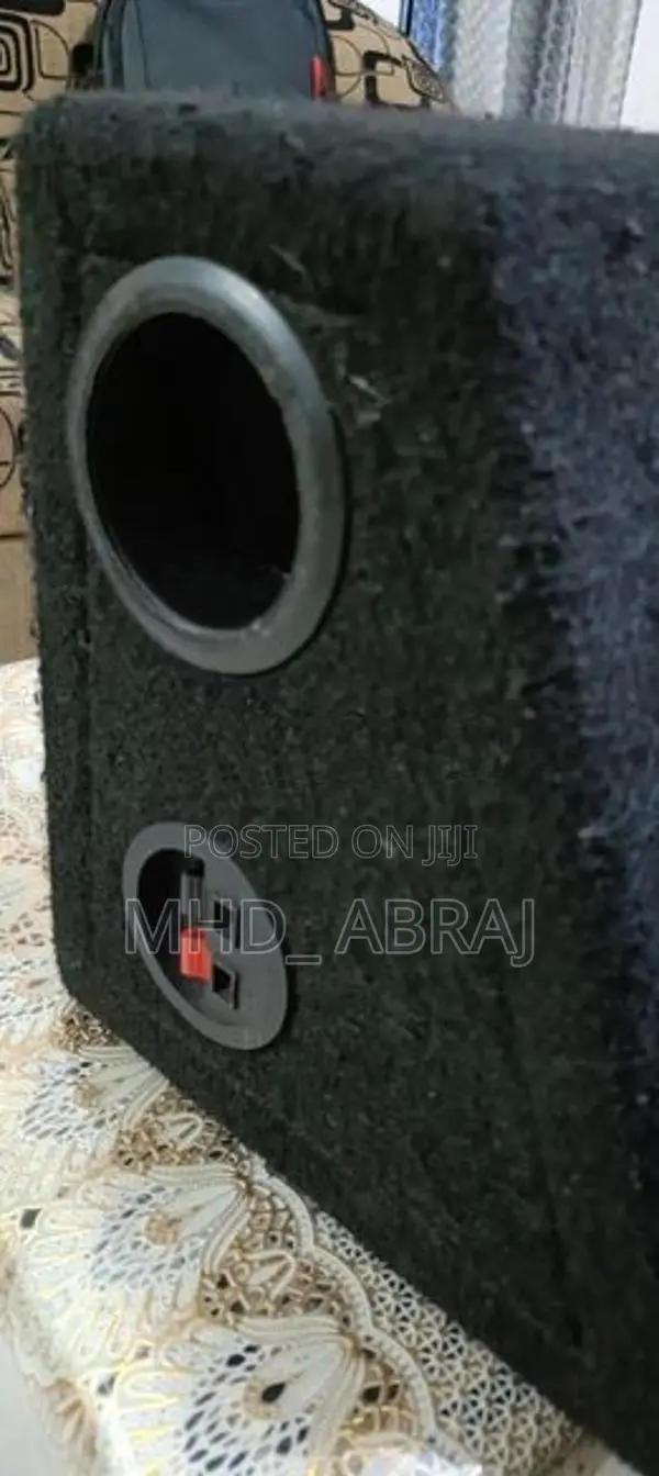 Car Subwoofer Box with Audio Amplifier