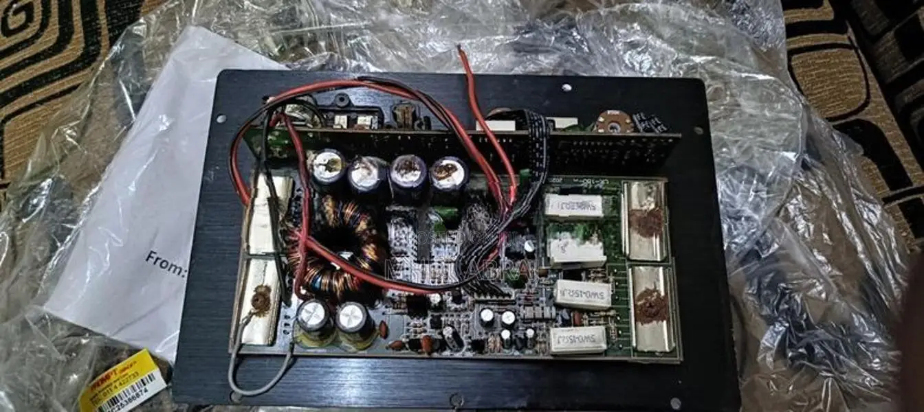 Car Subwoofer Box with Audio Amplifier