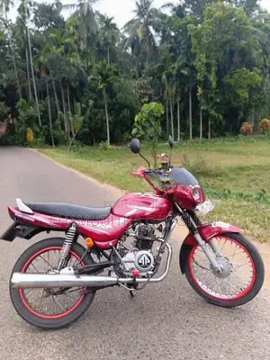 Bajaj CT100 2005
