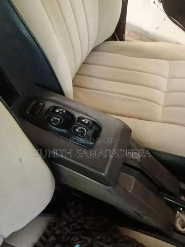 Toyota Corona 1993