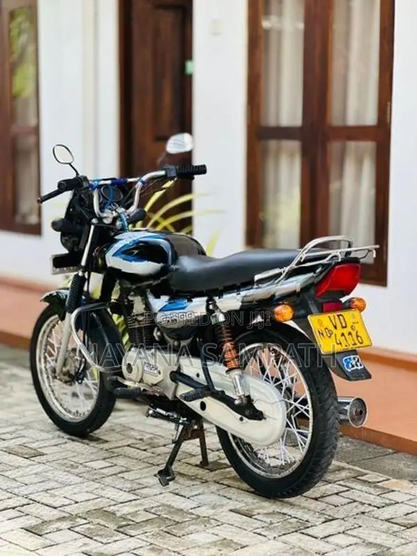 Bajaj CT100 2009