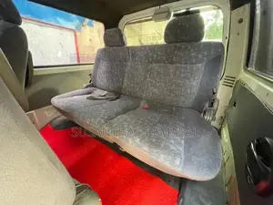 Nissan Vanette 1995