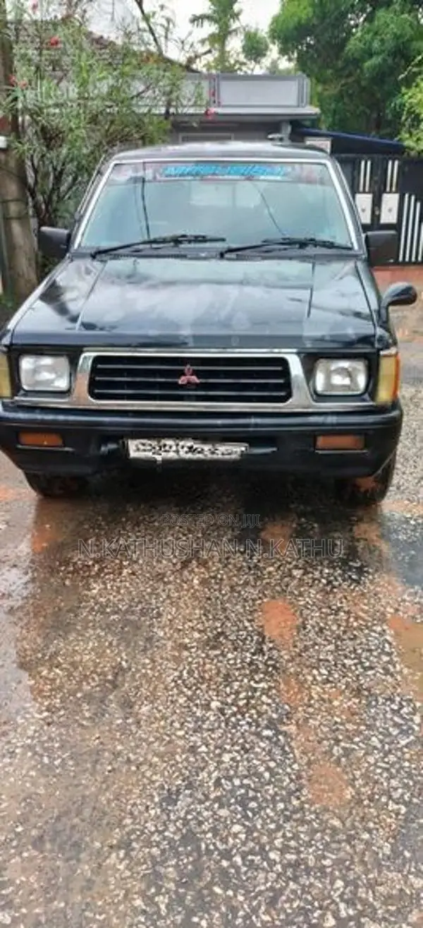 Mitsubishi L200 1992