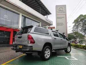 Toyota Hilux 2016