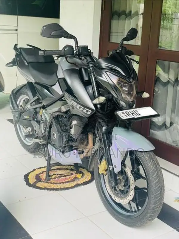 Bajaj Pulsar NS200 BS04 2019