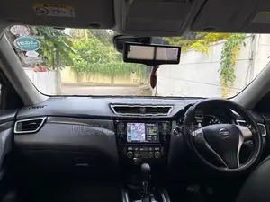 Nissan X-Trail 2016
