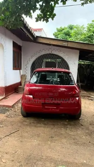 Suzuki Swift 2004