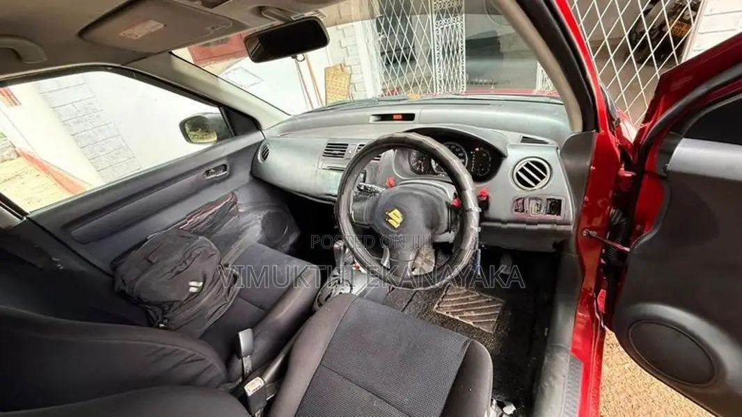 Suzuki Swift 2004