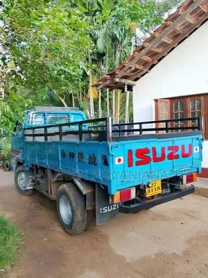 Isuzu Elf 1973