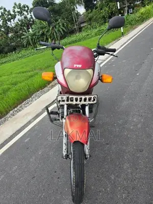TVS Centra 2005