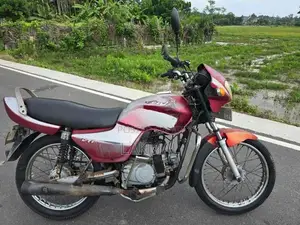 TVS Centra 2005
