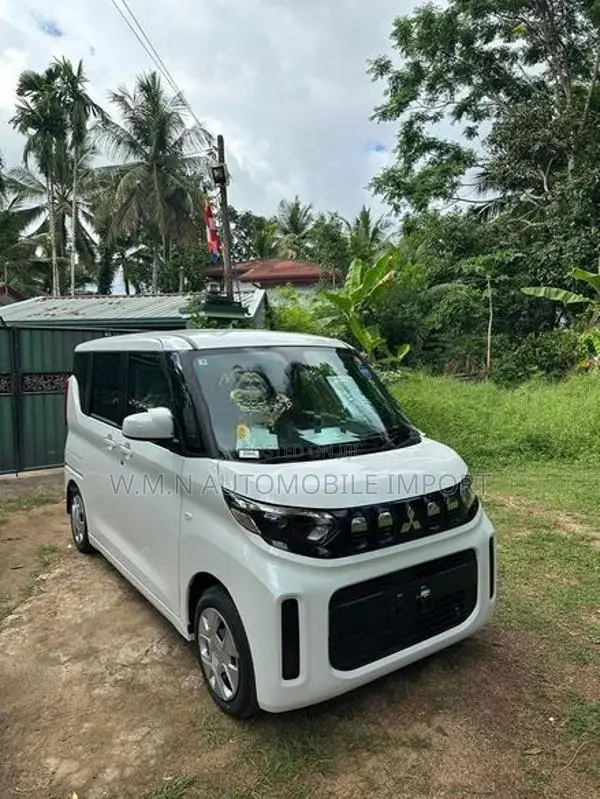 Nissan Roox Mitsubishi Ek space 2025