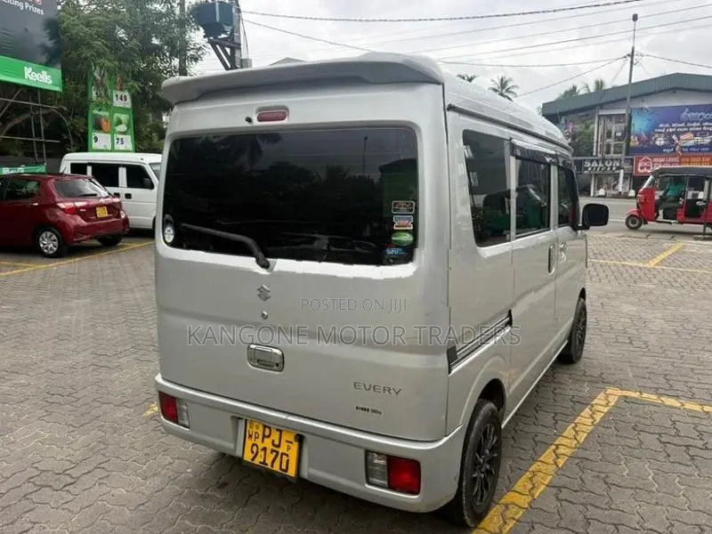 Suzuki Every DA 17 FULL JOIN 2017