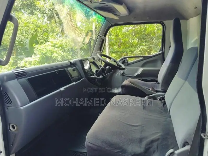 Mitsubishi Canter Mitshubishi 2016